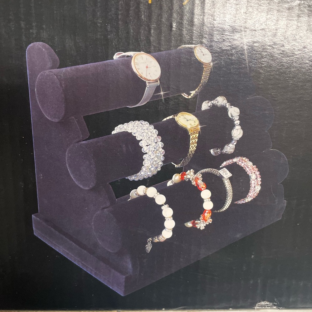 Jewelry organizer